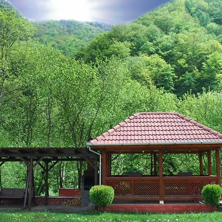 Casa Retezat Semesterbostad